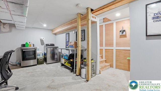 503 Mountain Top Lane, Salisbury Twp, PA 18103