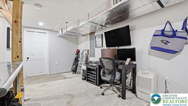 503 Mountain Top Lane, Salisbury Twp, PA 18103