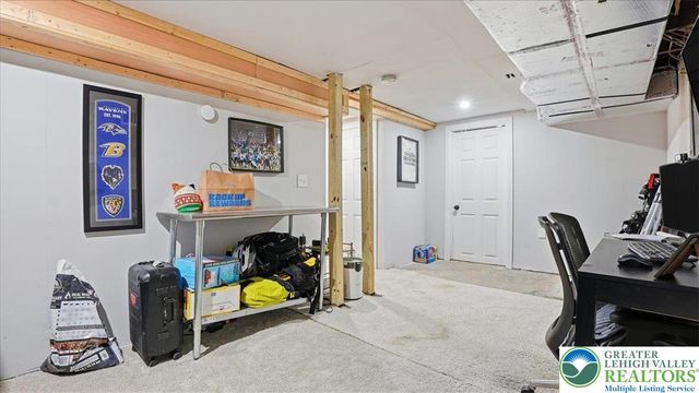 503 Mountain Top Lane, Salisbury Twp, PA 18103