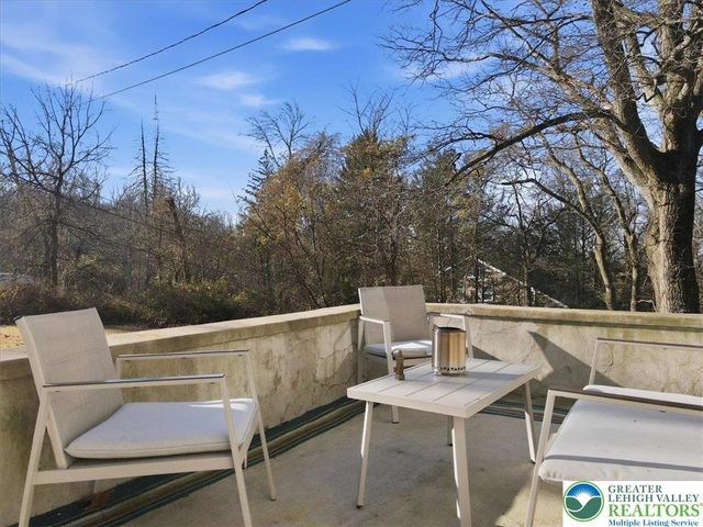 503 Mountain Top Lane, Salisbury Twp, PA 18103