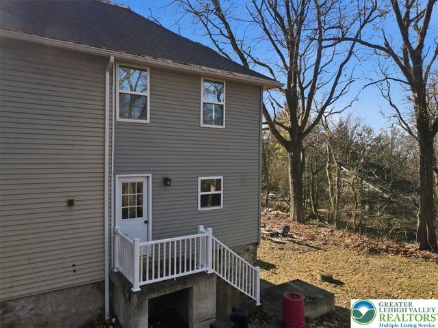 503 Mountain Top Lane, Salisbury Twp, PA 18103