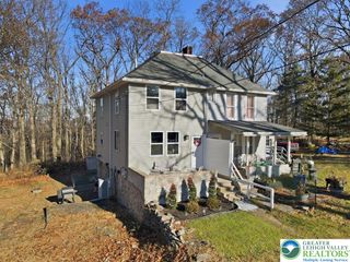 503 Mountain Top Lane, Salisbury Twp, PA 18103