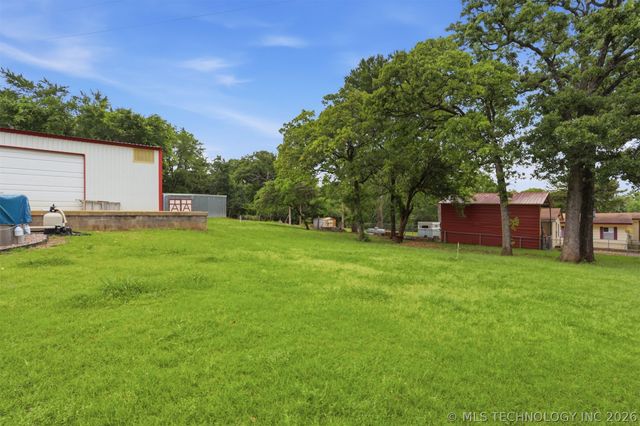 4104 Shay Road, Kingston, OK 73439