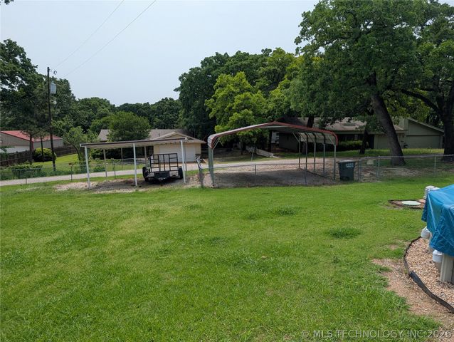 4104 Shay Road, Kingston, OK 73439