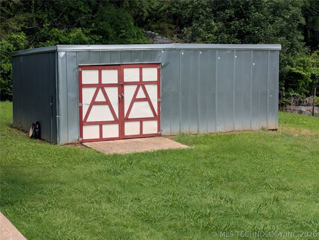4104 Shay Road, Kingston, OK 73439