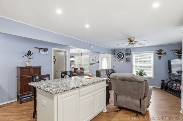 4104 Shay Road, Kingston, OK 73439