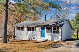 2545 Abelwood Road, Charlotte, NC 28216