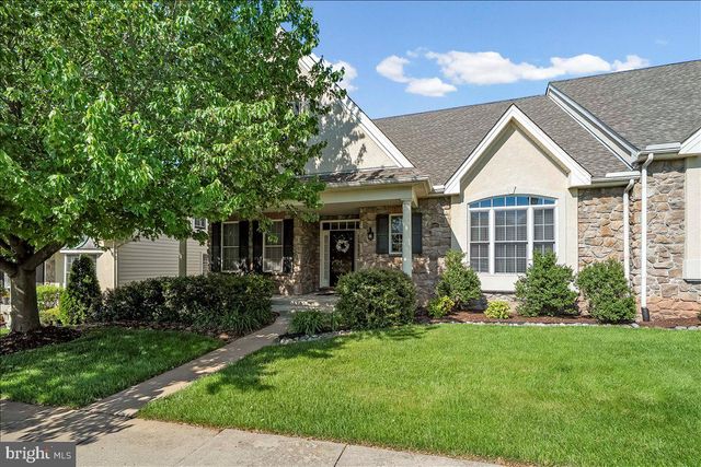 4 N HENLEY DR, Avondale, PA 19311