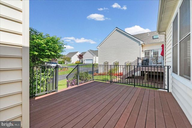 4 N HENLEY DR, Avondale, PA 19311