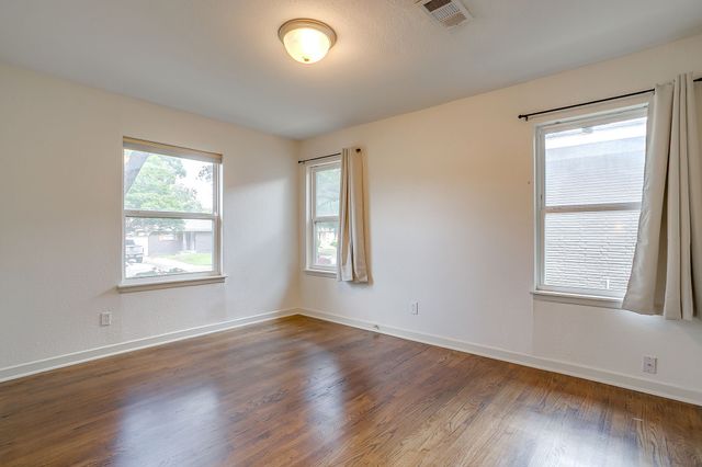 3608 Jeanette Drive, Fort Worth, TX 76109