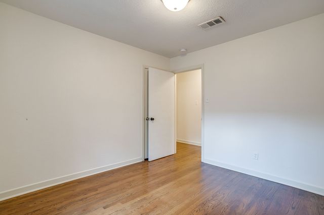 3608 Jeanette Drive, Fort Worth, TX 76109
