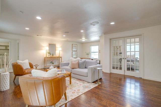 3608 Jeanette Drive, Fort Worth, TX 76109