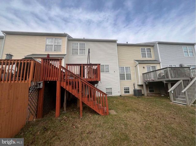 54 LISA DR, Newark, DE 19702