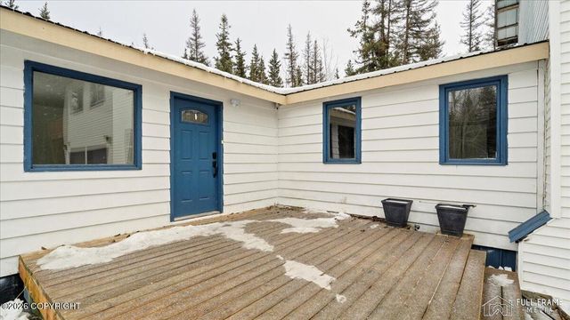 3805 S Juanita Way, Palmer, AK 99645