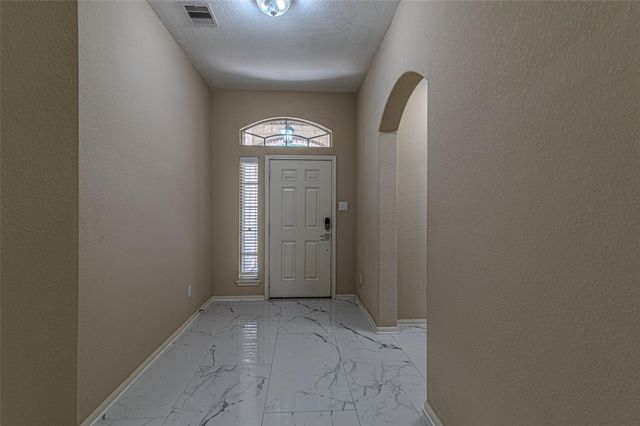 8619 Debbie Terrace Drive, Cypress, TX 77433