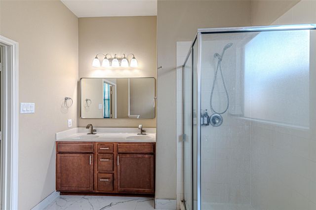 8619 Debbie Terrace Drive, Cypress, TX 77433
