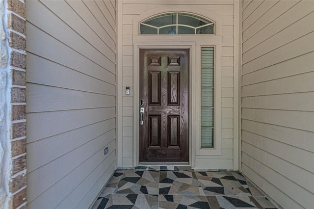 8619 Debbie Terrace Drive, Cypress, TX 77433