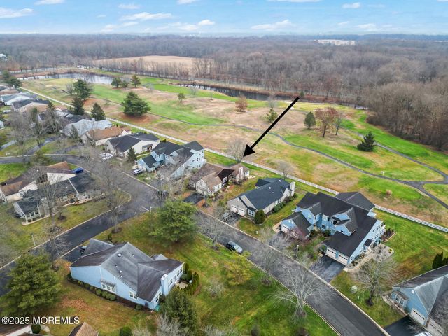 11 Bedfordshire Drive, Monroe, NJ 08831