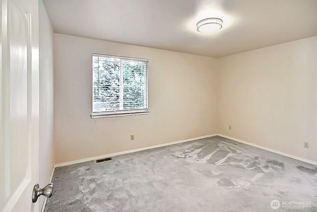 25780 174th Place SE, Covington, WA 98042
