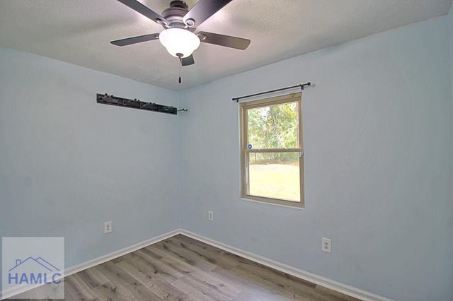 1062 Kelly Drive, Hinesville, GA 31313