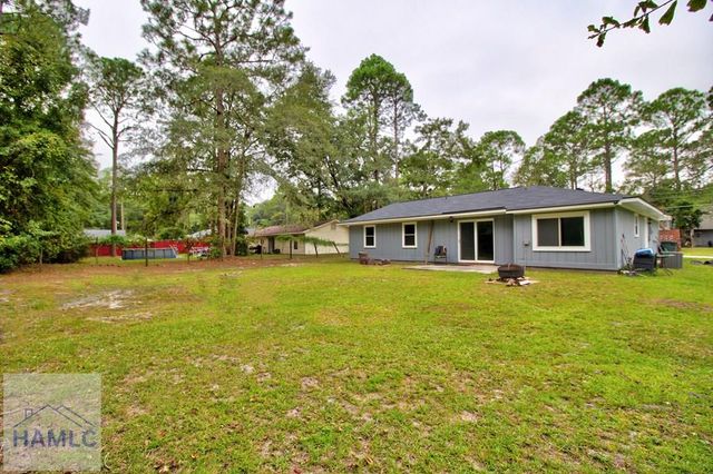 1062 Kelly Drive, Hinesville, GA 31313