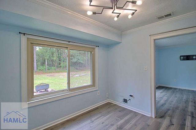 1062 Kelly Drive, Hinesville, GA 31313
