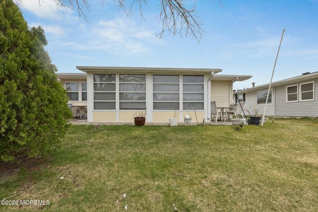 120 Whittier Road, Brick, NJ 08724