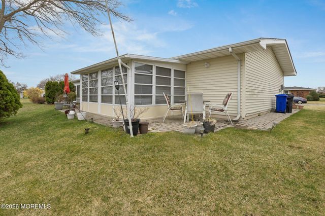 120 Whittier Road, Brick, NJ 08724