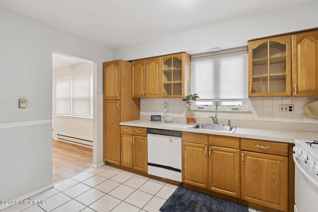 120 Whittier Road, Brick, NJ 08724