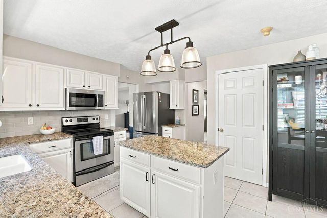 8843 Steeplechase Way, West Chester, OH 45069