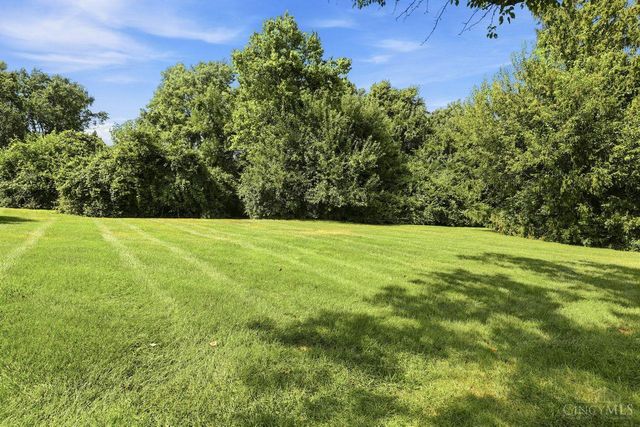 8843 Steeplechase Way, West Chester, OH 45069
