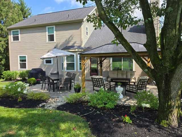 8843 Steeplechase Way, West Chester, OH 45069