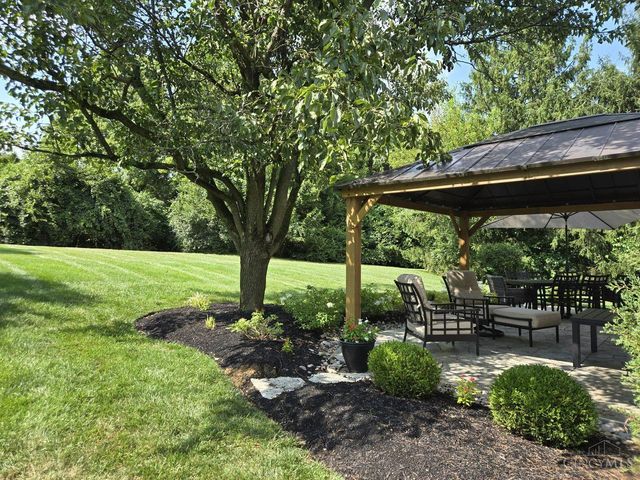 8843 Steeplechase Way, West Chester, OH 45069