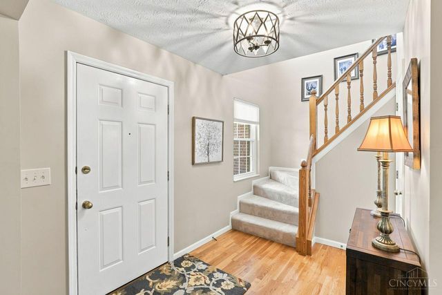 8843 Steeplechase Way, West Chester, OH 45069