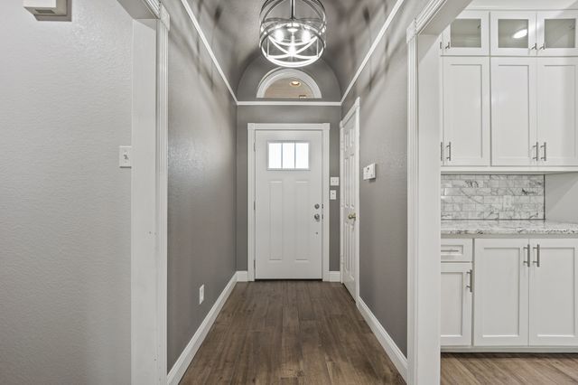 3505 Fox Meadows Drive, Colleyville, TX 76034