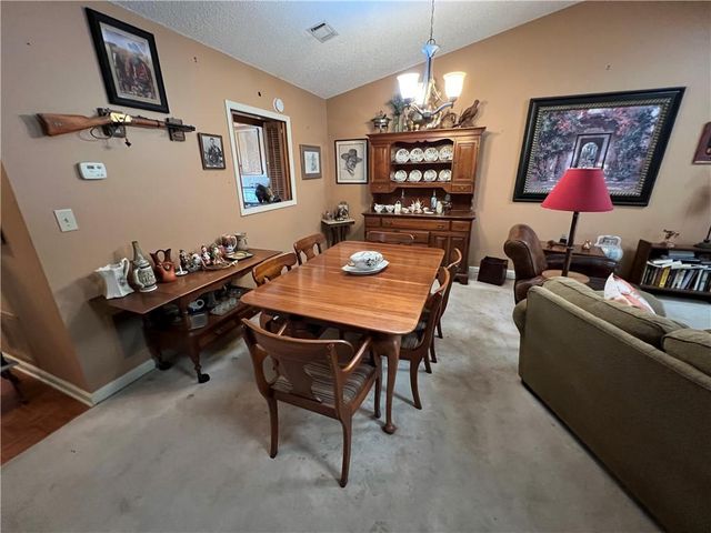 7159 Woodridge Lane, Union City, GA 30291