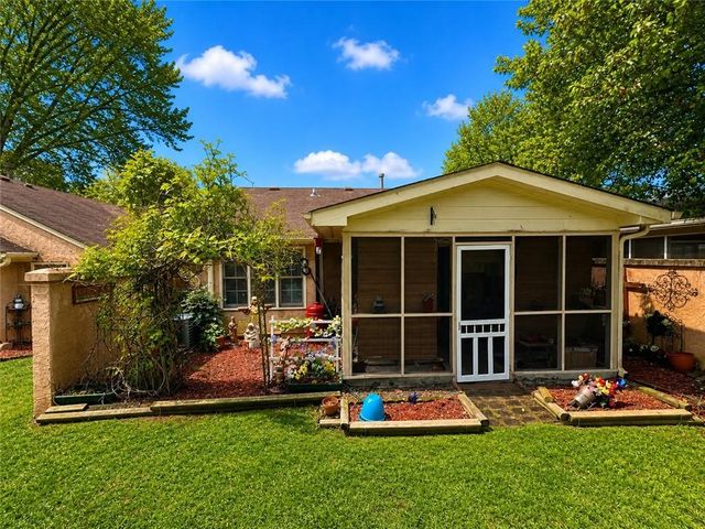 7159 Woodridge Lane, Union City, GA 30291