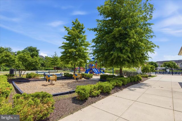 621 RAVENWOOD DR, Glen Burnie, MD 21060