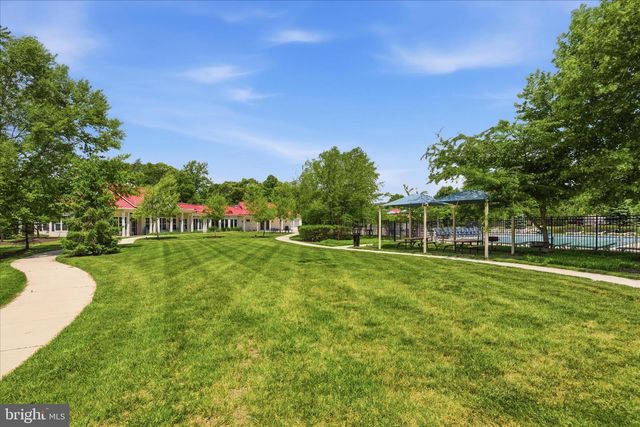 621 RAVENWOOD DR, Glen Burnie, MD 21060