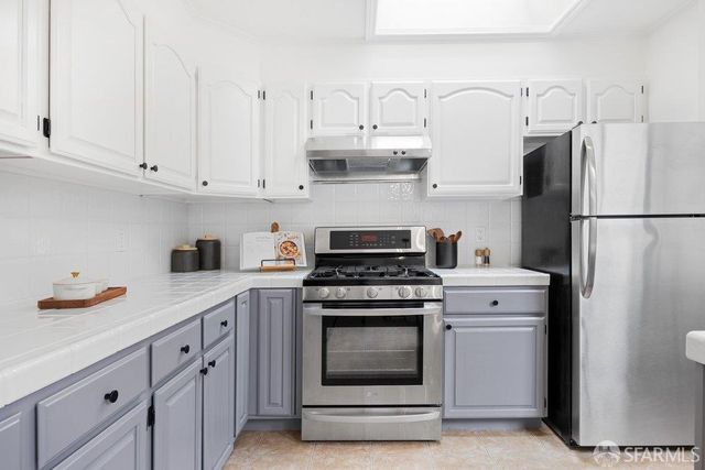 1658 34th Avenue, San Francisco, CA 94122