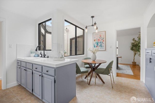 1658 34th Avenue, San Francisco, CA 94122