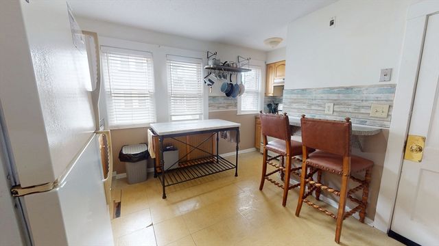 232 Washington St 1, Winchester, MA 01890