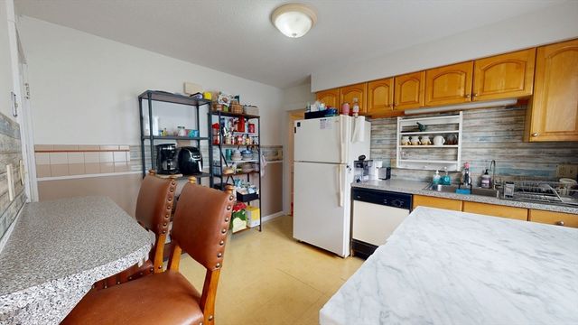 232 Washington St 1, Winchester, MA 01890