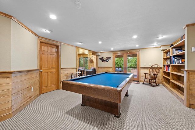 N71W31034 Lower Club CIRCLE W, Hartland, WI 53029