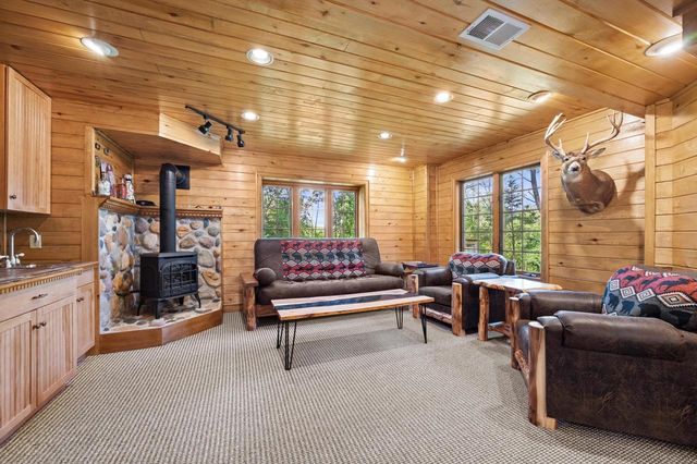 N71W31034 Lower Club CIRCLE W, Hartland, WI 53029