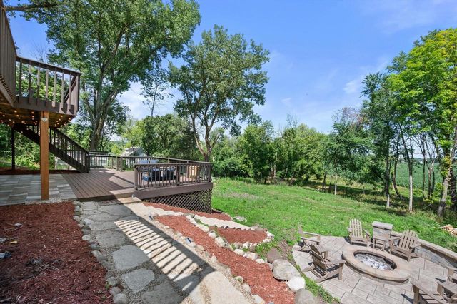 N71W31034 Lower Club CIRCLE W, Hartland, WI 53029