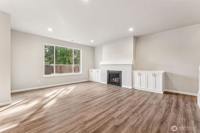27010 30th Place S #34, Kent, WA 98032
