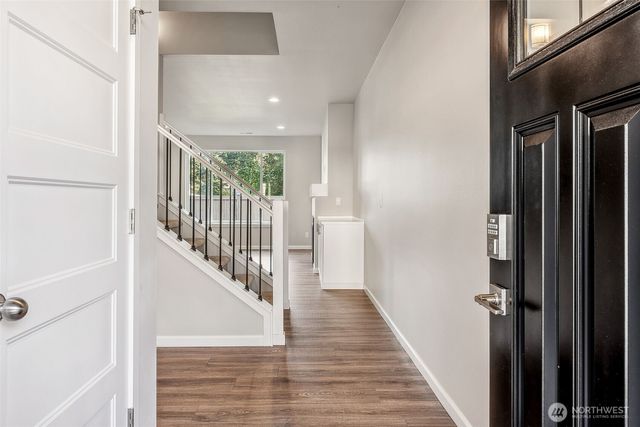 27010 30th Place S #34, Kent, WA 98032