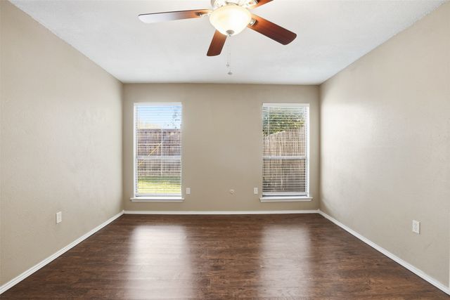 3906 Cedarwood Court, Arlington, TX 76017