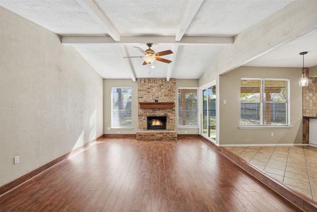 3906 Cedarwood Court, Arlington, TX 76017